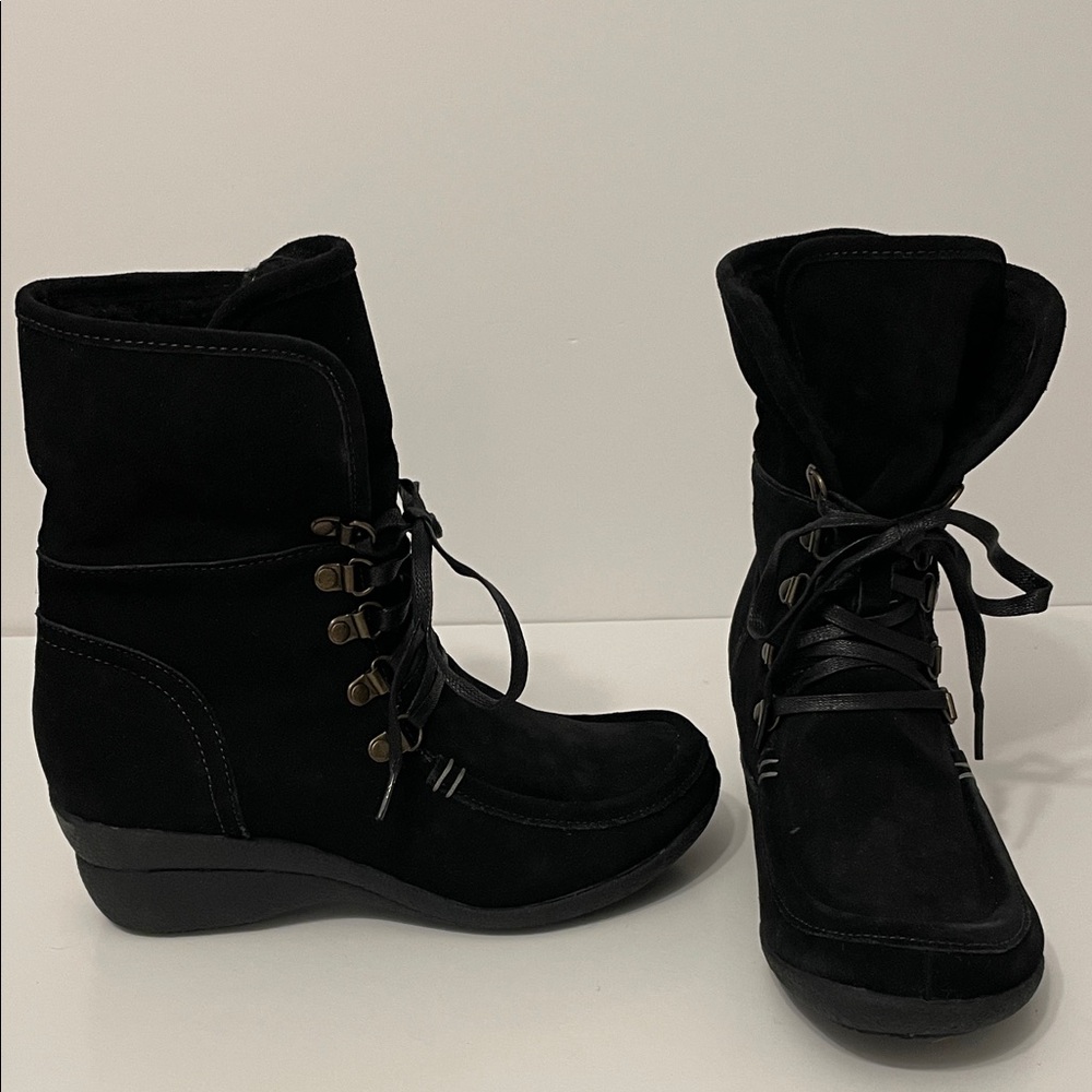 Hush Puppies Women's Black Suede Ankle Boots
